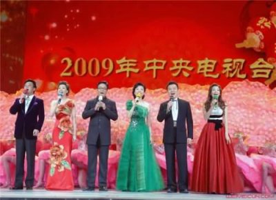 ​春晚黑色三分钟视频怎么回事 黑色三分钟是李咏造成的吗